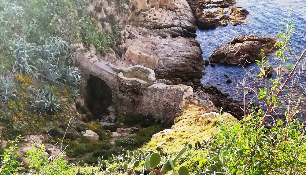 Portillo de Fuente Cubierta